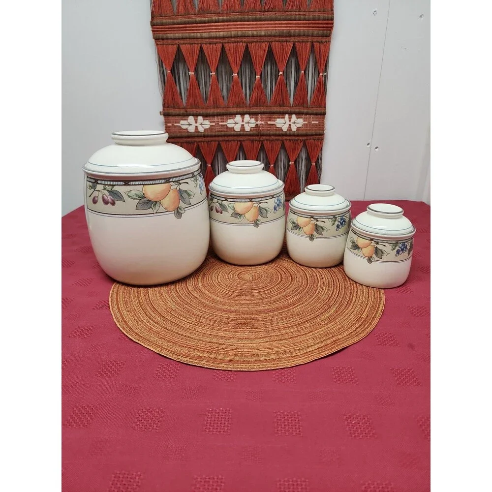 Mikasa Intaglio Garden Harvest Cannister Set Of 4 Peaches, Plums & Berries EUC